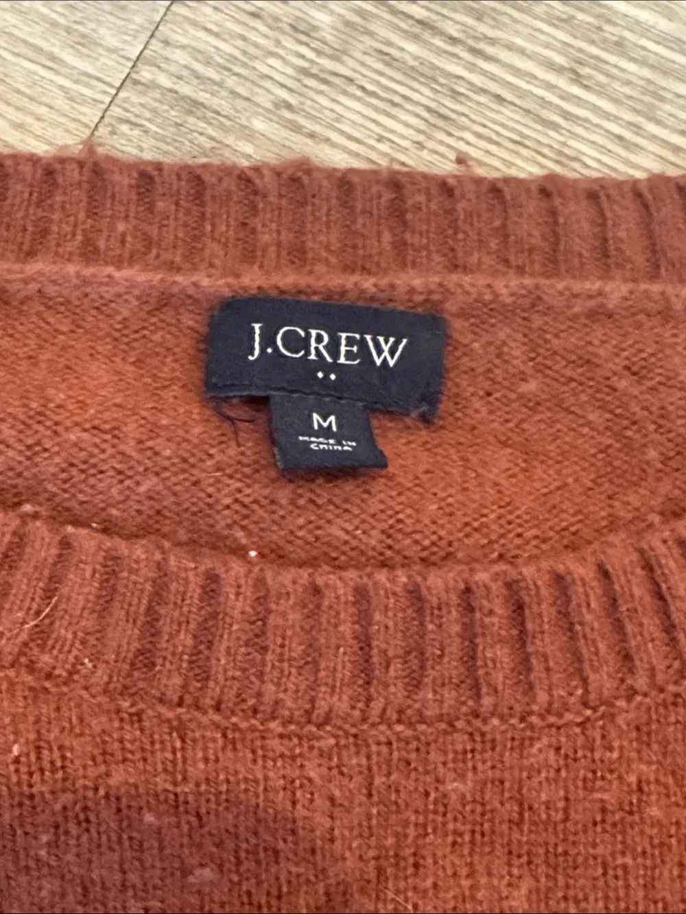 J. Crew Men’s Classic Crewneck Burnt Orange Rust Sweater Lamb’s Wool Blend